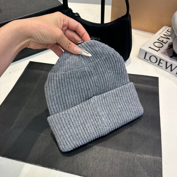 New Chrome Hearts Grey Beanie Winter Hat - Picture 3 of 8